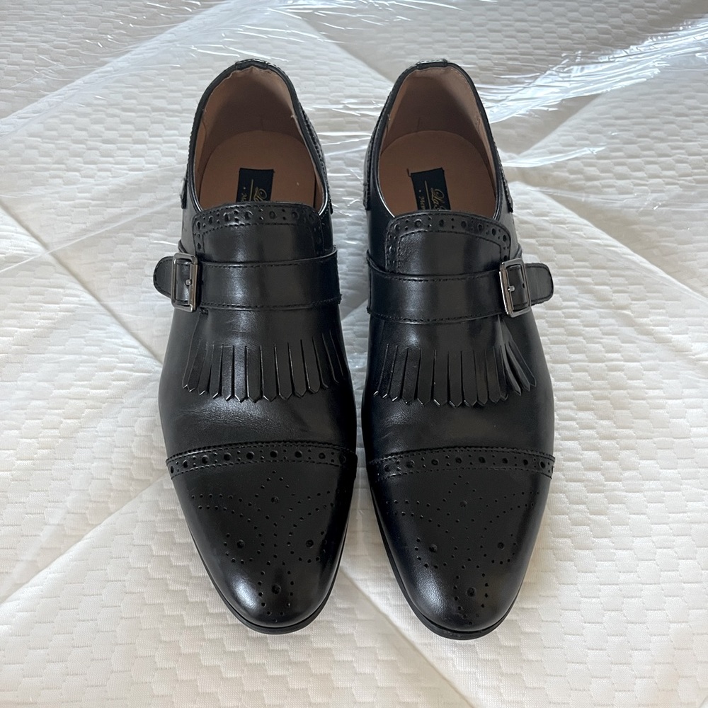 MEN’S DRESS SHOES SIZE 8.5